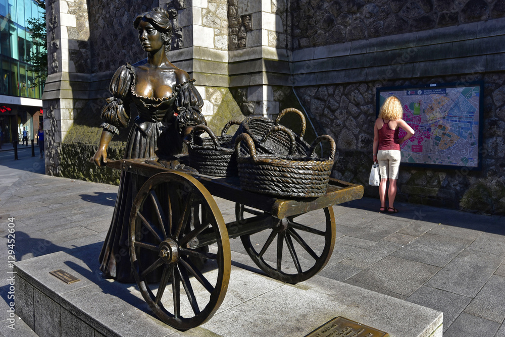 Fototapeta premium Dublin - Molly Malone Denkmal