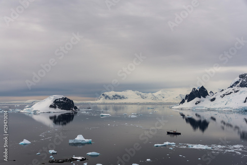 Antarctic landscape photo