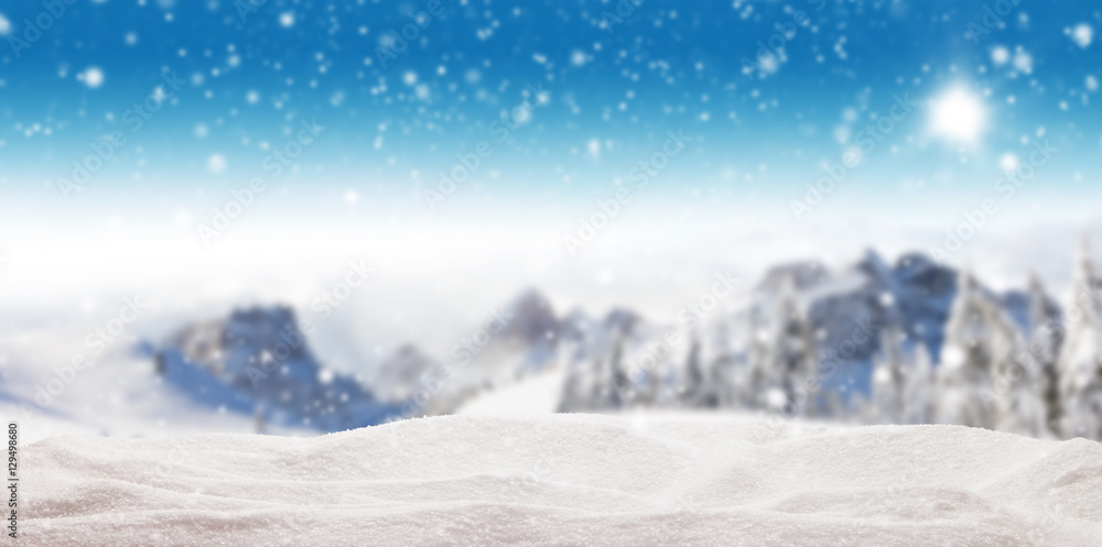 Obraz premium Beautiful winter landscape with trees