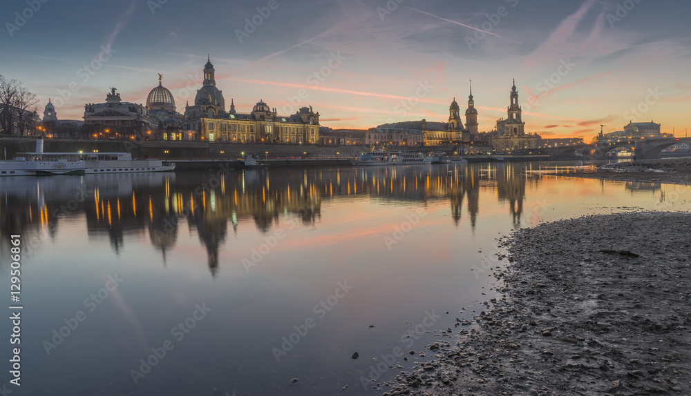 Fototapeta premium Dresden, Panorama, Elbufer