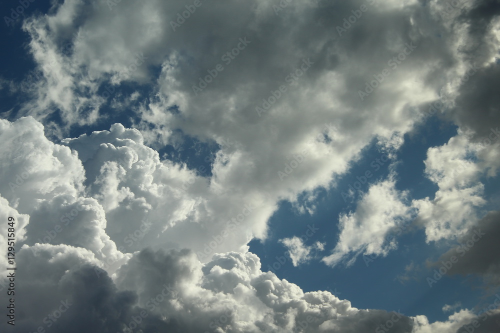 Obraz premium Kłębiące się chmury