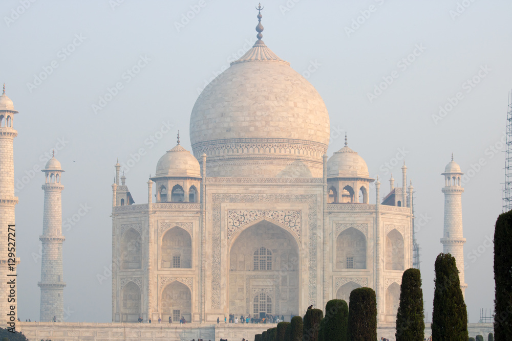  SMOG UNESCO heritage india taj mahal mausoleum made of white marble india Agra
