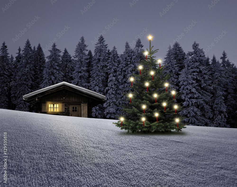 Weihnachtsbaum mit Kerzen Stock-Foto | Adobe Stock Weihnachtsbaum mit Kerzen Stock-Foto | Adobe Stock