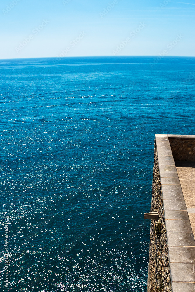 Obraz premium Terrace to the sea.