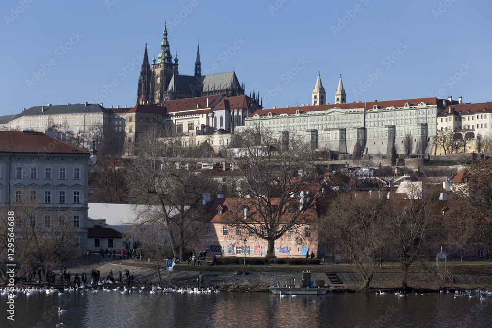 Fototapeta premium Autumn Lesser Town of Prague with gothic Castle above River Vltava, Czech Republic