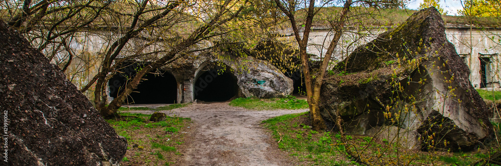 Fortifications in Beniaminow (Poland) Fortifications in Beniaminow (Poland)
