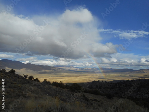 Rainbow in the valley © hanksstudios