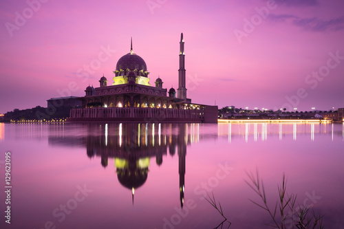Putra mosque during sunrise with reflection, Malaysia © Patrick Foto