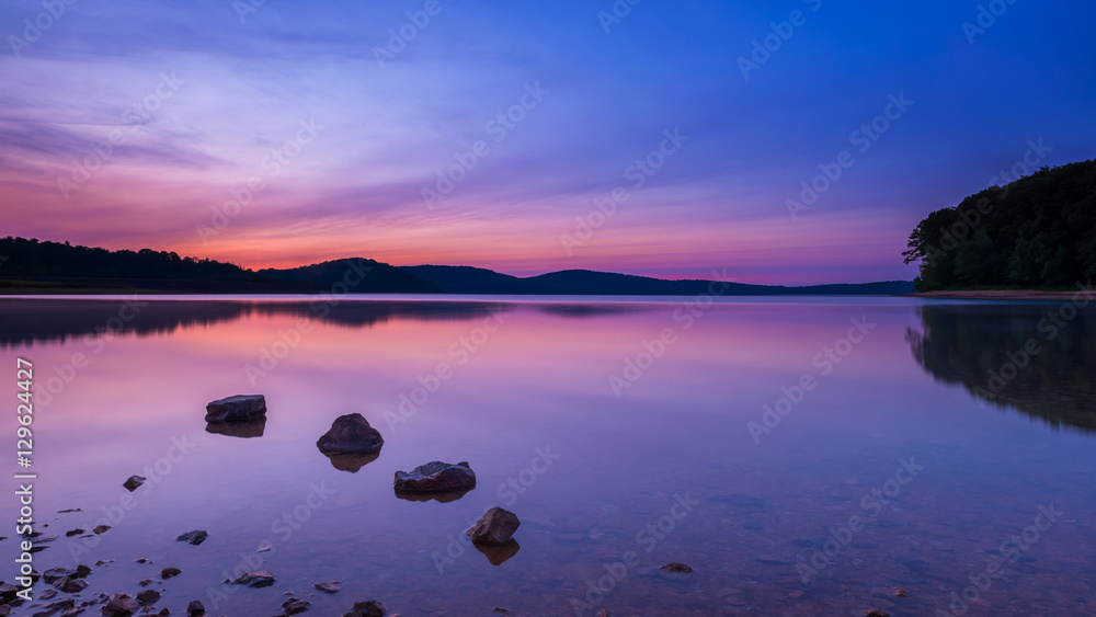 Fototapeta premium Serene sunrise at Round Valley New Jersey
