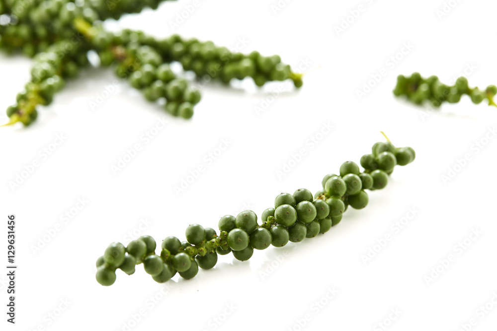 green peppercorns green peppercorns