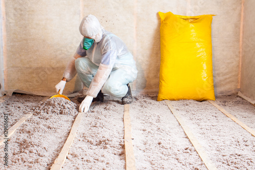 Master stacked cellulose insulation in the floor