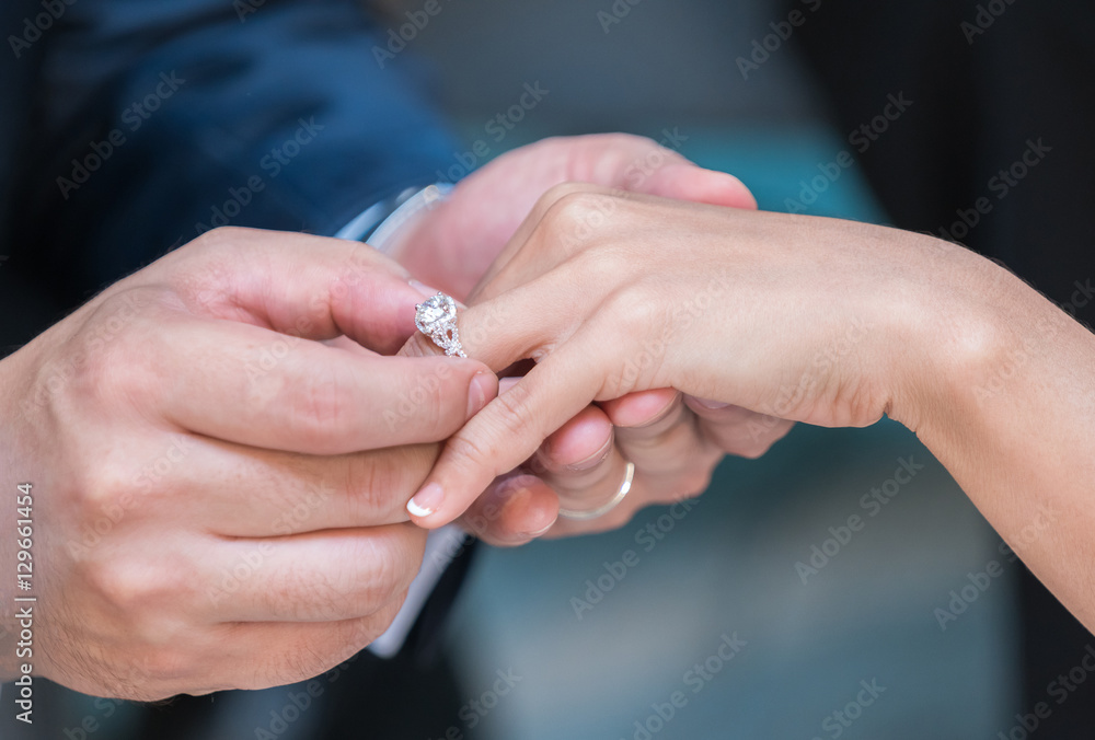 Wedding rings. Selective focus.
