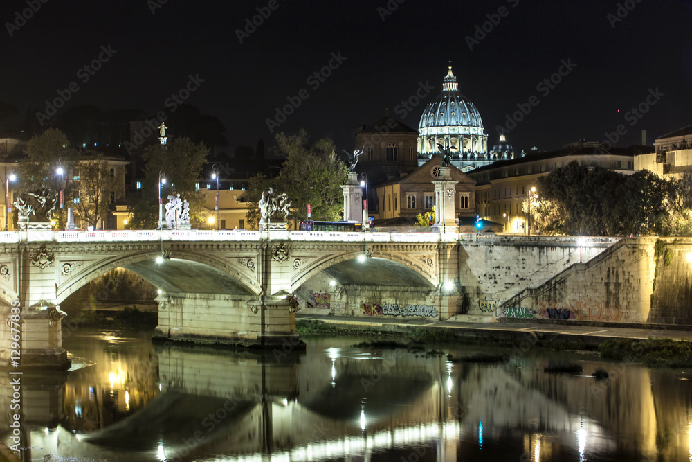 Naklejka premium Bridge Vittorio Emanuele II - Rome Italy