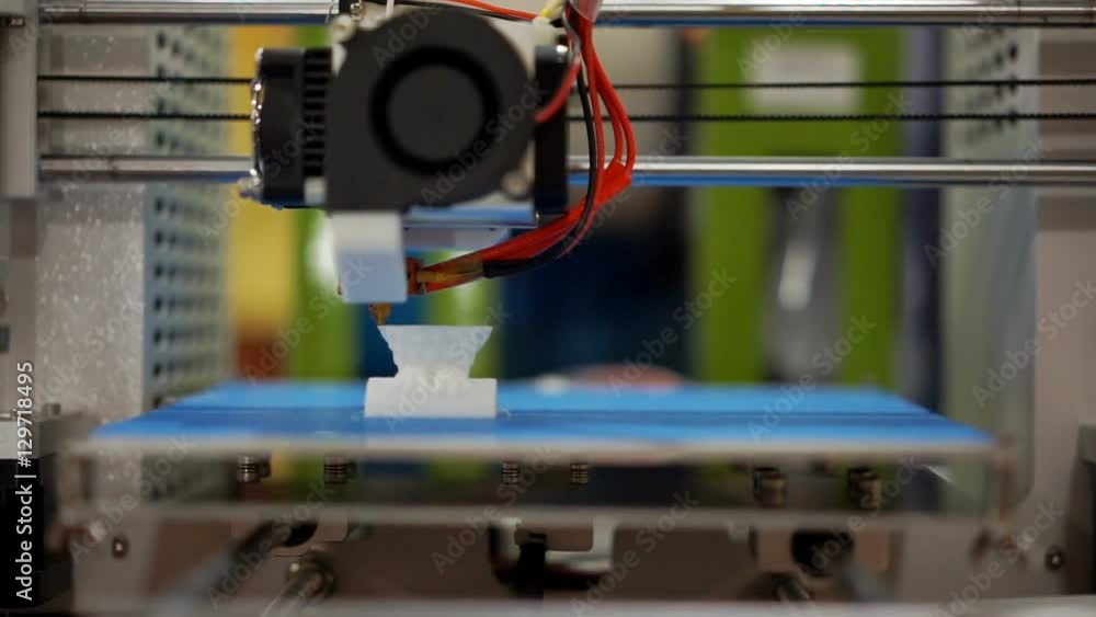 Mechanism of 3D printer, print jets creating an object, affordable