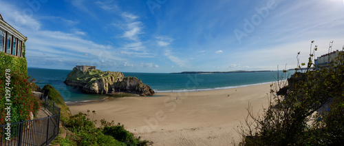 Tenby Beach Panorama, Viewing sea and St. Catherines Island