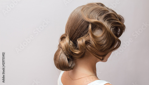 Retro Woman Hairstyle Rear view