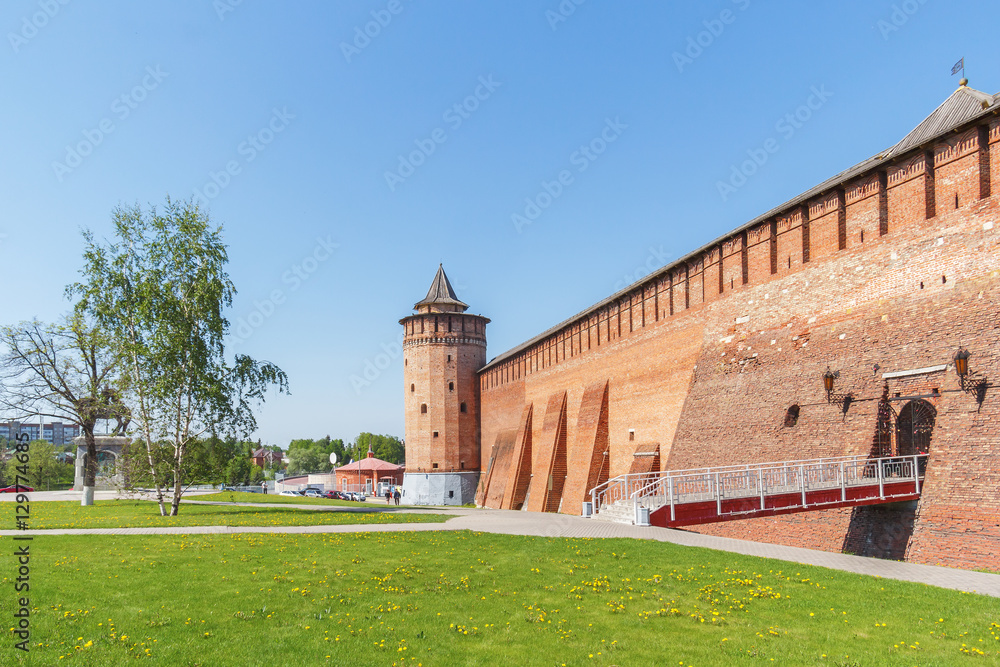 Коломенский кремль. Михайловские ворота и Маринкина башня, Россия