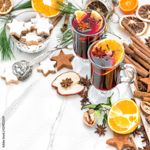 Mulled wine glass Hot red punch fruit spices Christmas food