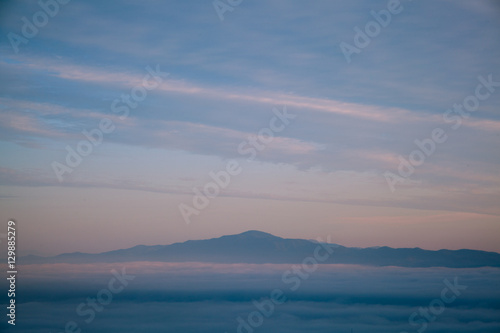 Mountain and Mist © giigsthanet