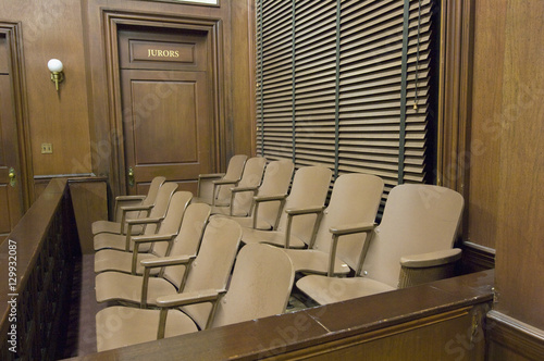 Obraz na plátně Empty jury box in the courthouse