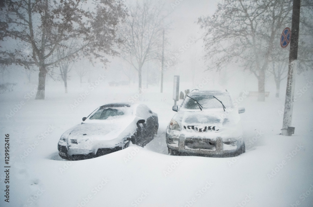 Winter disaster in a city Winter disaster in a city