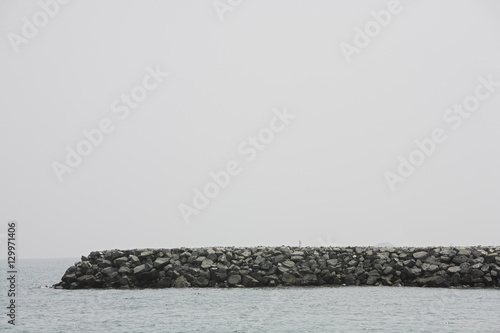 Obraz na plátne Fujairah UAE rock jetty Fujairah