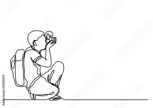 continuous line drawing of amateur photographer making pictures