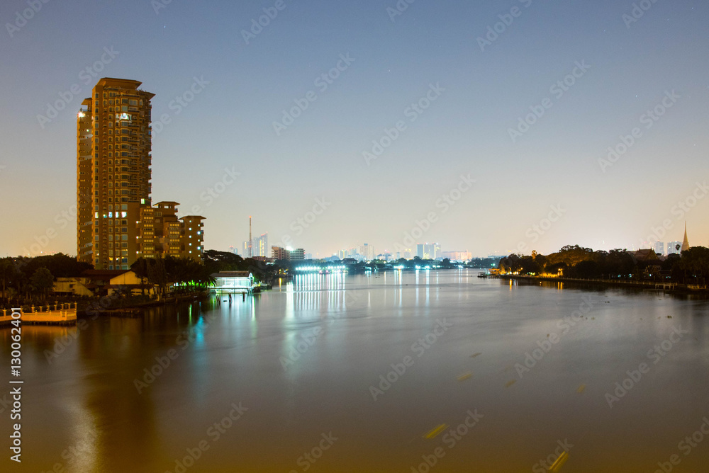 Obraz premium Bangkok cityscape. Bangkok night view in the business district