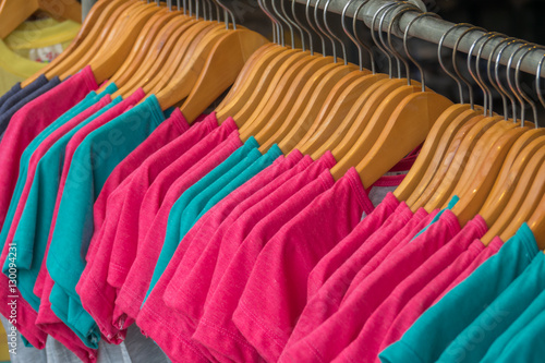 Wallpaper Mural t-shitr Torontodigital.ca