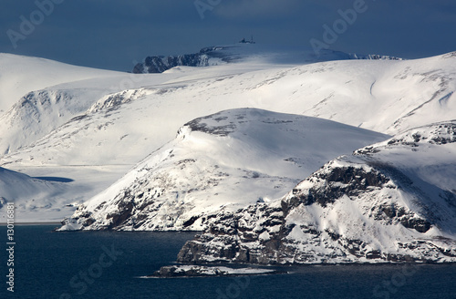 Arctic mountains © Anne Olsen-Ryum