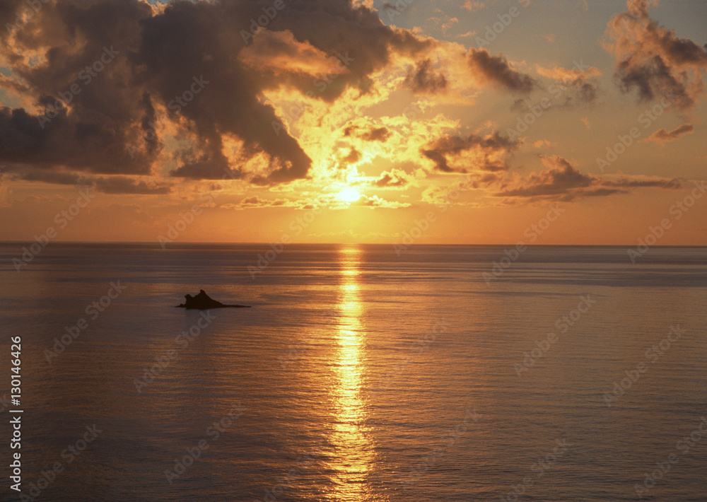 Fototapeta premium Sunset and Sea