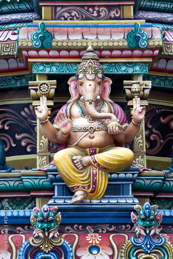 Close up of the Gopuram of the Sri Mariamman Temple, a Dravidian style temple in Chinatown, Singapore Close up of the Gopuram of the Sri Mariamman Temple, a Dravidian style temple in Chinatown, Singapore