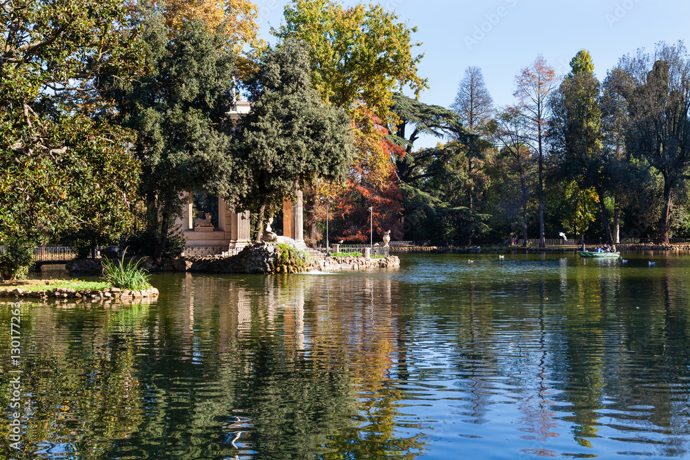 pond in Villa Borghese public gardens