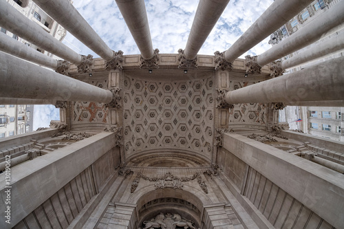 pillars of royal exchange