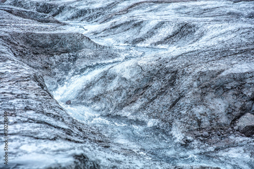Icelandic glacier with zigzag fracture