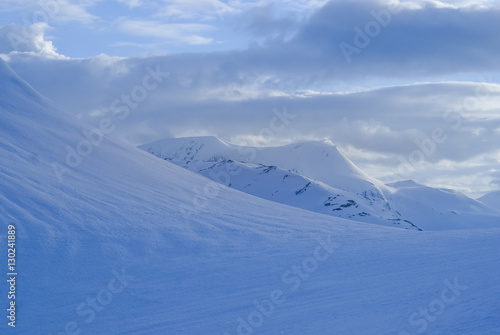 Snow in Volda © michalknitl
