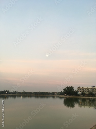 Sunset on the lake © Pum alone
