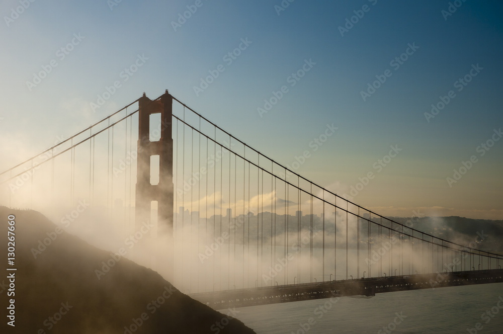 Golden Gate Bridge, San Francisco, California Golden Gate Bridge, San Francisco, California