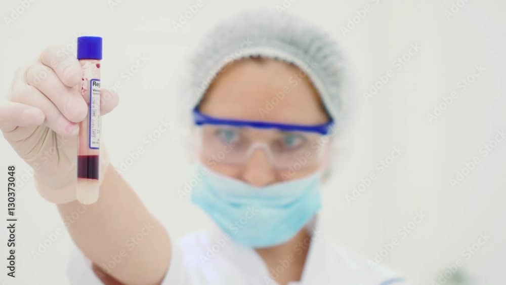 Beautician show tube with blood clinic Beautician show tube with blood clinic