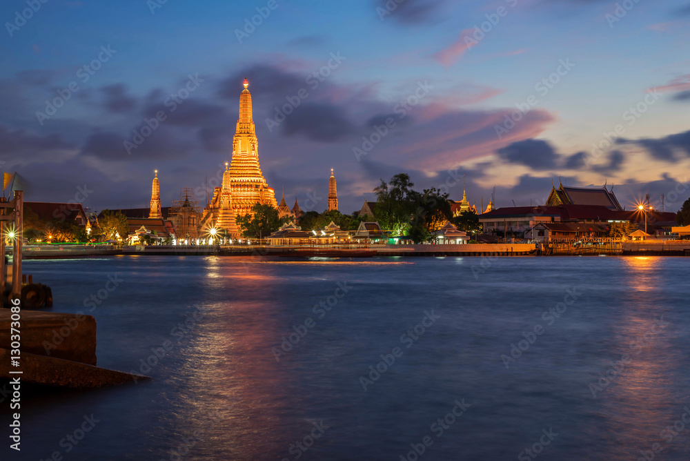 Wat Arun Ratchawararam in Bangkok, Thailand