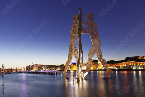 Molecule Man by Jonathan Borofsky, Spree River, Oberbaum Brdige, TV Tower, Treptow, Berlin, Germany