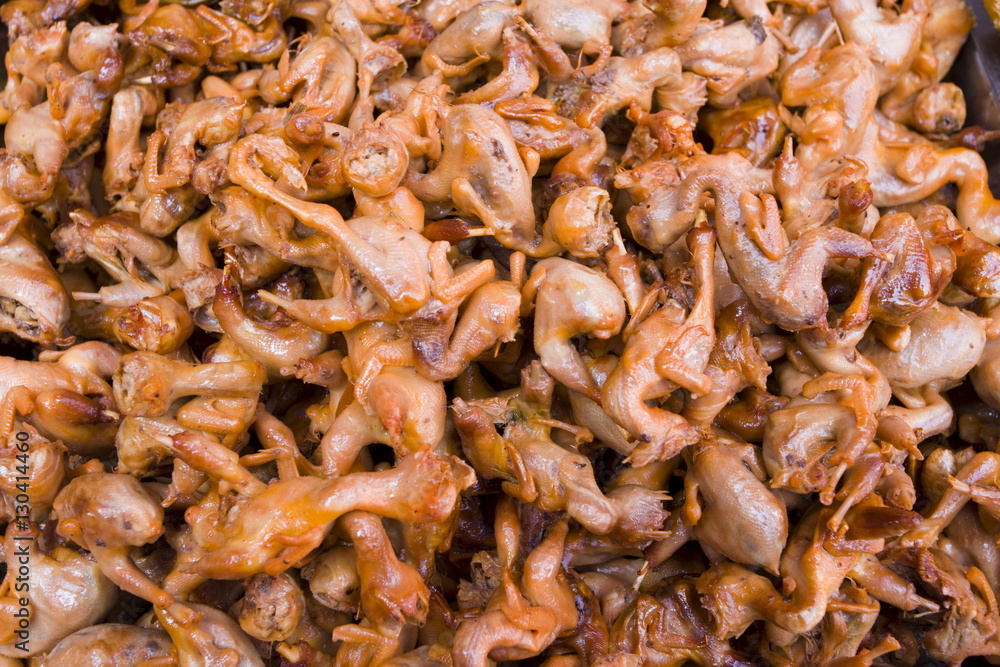 Deep fried sparrows for sale in the Yu Garden Bazaar Market, Shanghai, China Deep fried sparrows for sale in the Yu Garden Bazaar Market, Shanghai, China