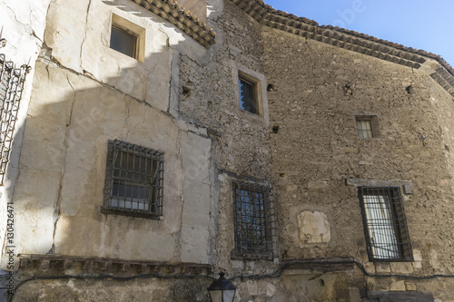 Fototapeta Naklejka Na Ścianę i Meble -  Old and typical houses of the Spanish city of Cuenca, world heri