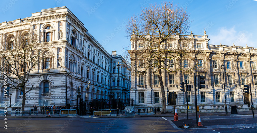 Fototapeta premium Downing street in the morning winter