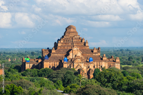 Dhammayangyi pagoda reconstruction after earthquake, Bagan, Mand
