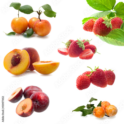 Fototapeta Naklejka Na Ścianę i Meble -  Fruit collage in white background