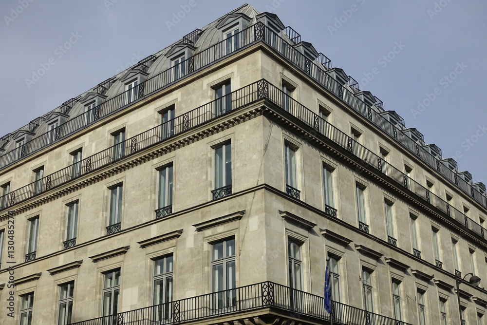 Immeuble angle Paris