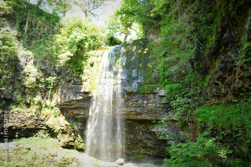 Henryhd Falls