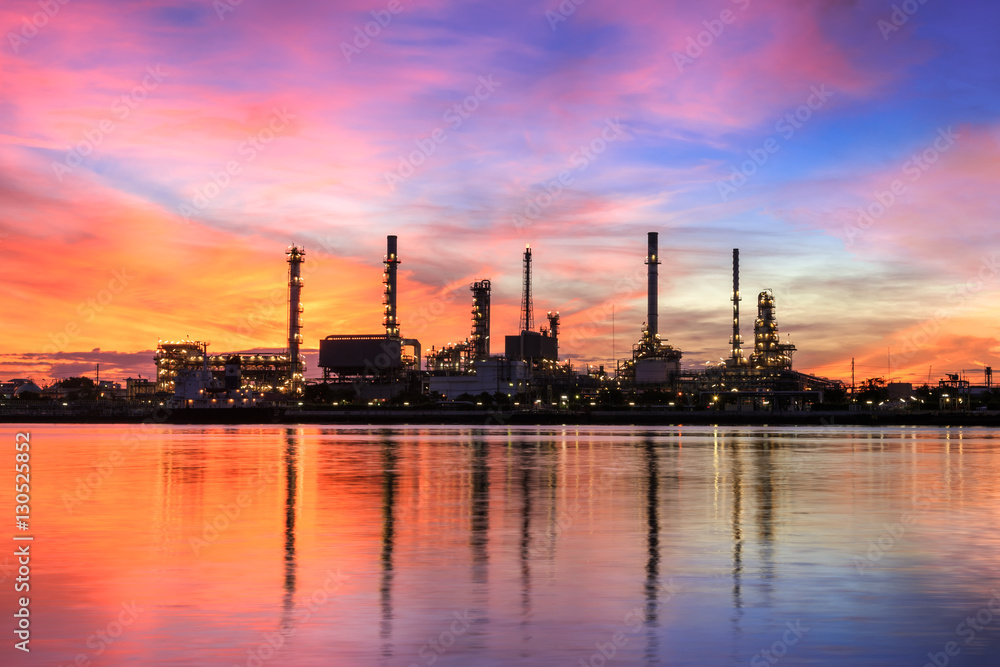 Oil refinery ,Twilight, Thailand