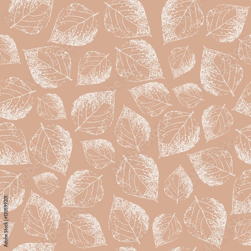 Birch leaves. Seamless pattern. Hand drawn. Graphic drawing. Illustration